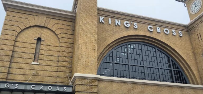 Kings Cross Hogwarts Express Orlando Tips Guide Pros Cons